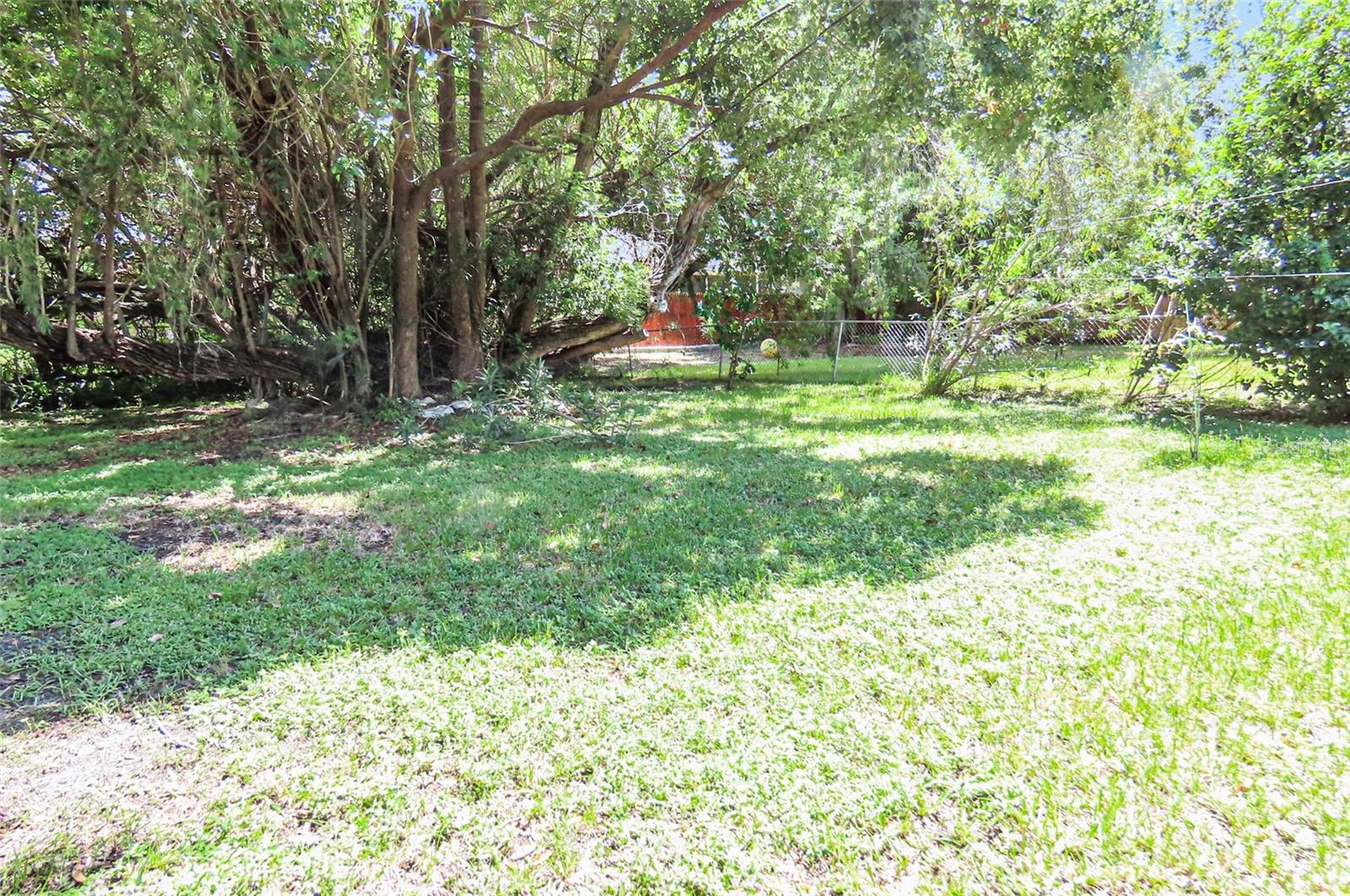 1841 WEST DR — photo 26