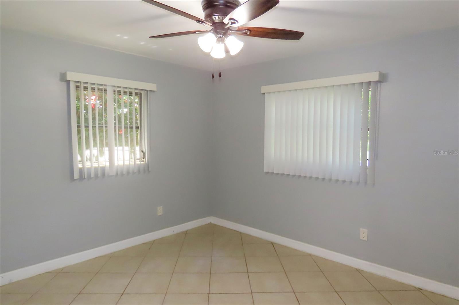 1841 WEST DR — photo 11