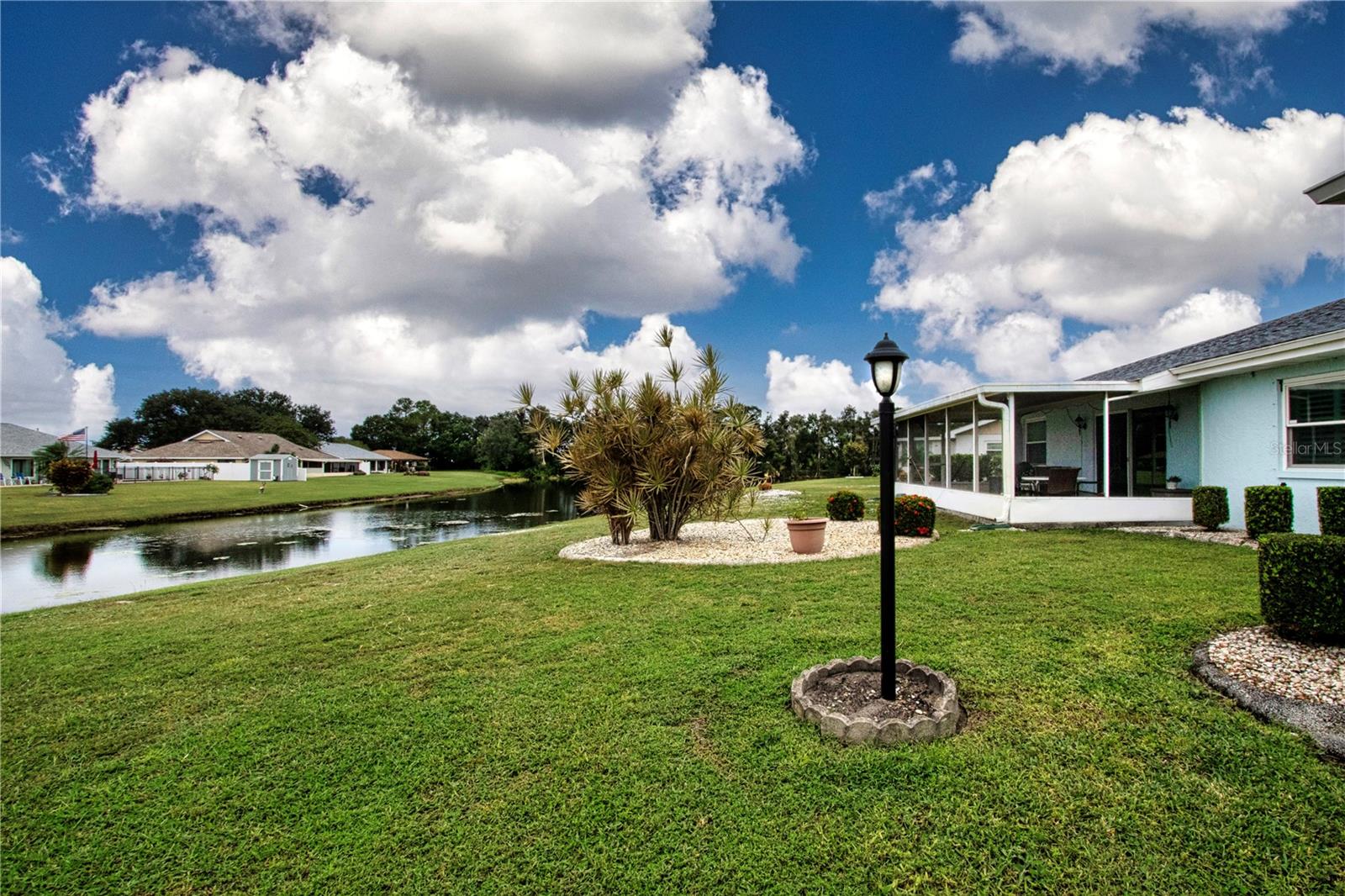 1308 BLUEWATER DR — photo 36
