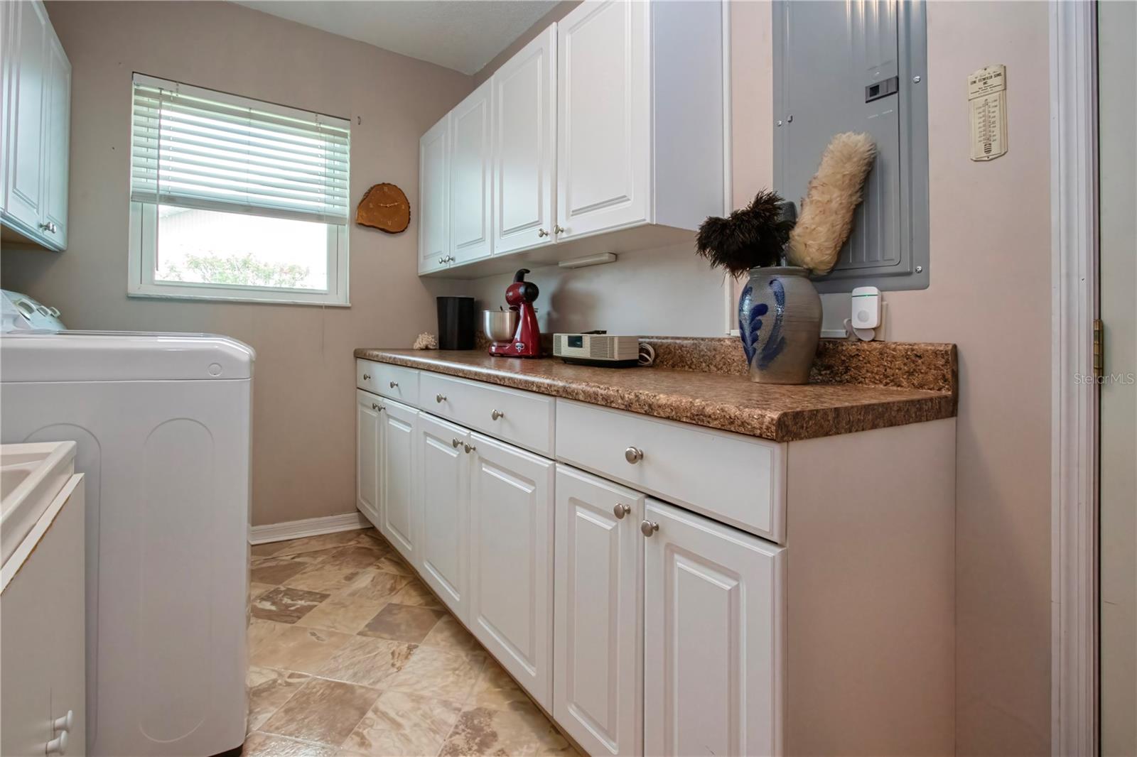 1308 BLUEWATER DR — photo 19
