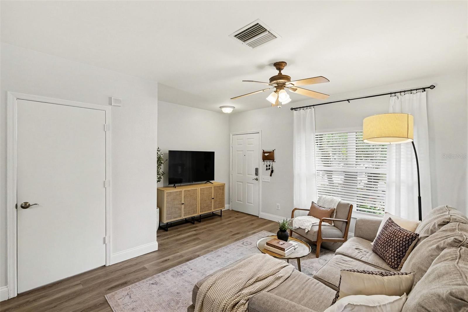 6137 BAYSIDE KEY DR — photo 9