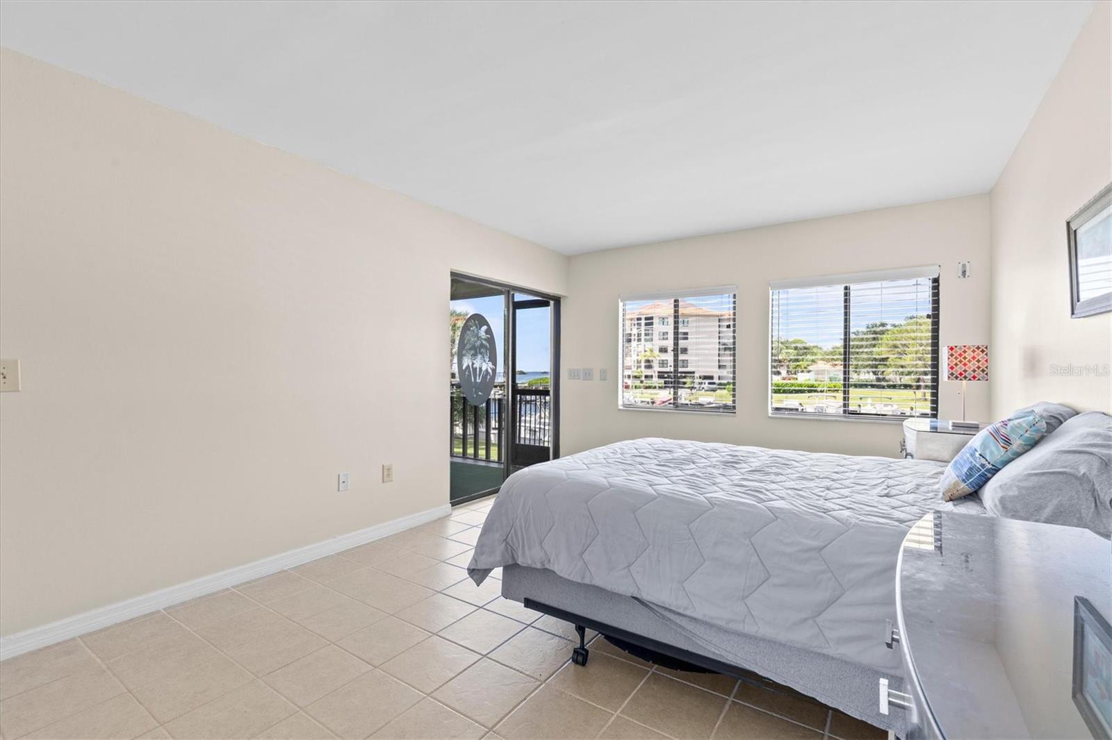 1801 MARINER DR #13 — photo 22