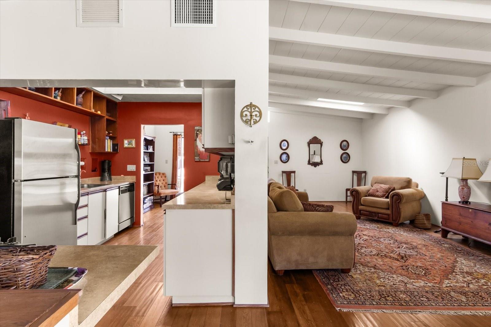 2921 WOOD ST — photo 25