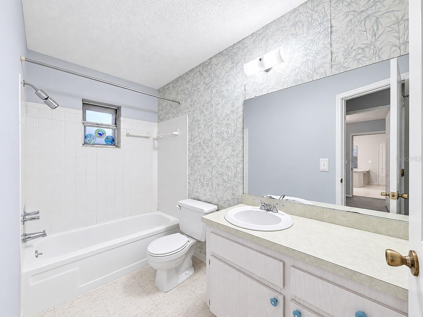 1026 W RAMBLA ST — photo 18