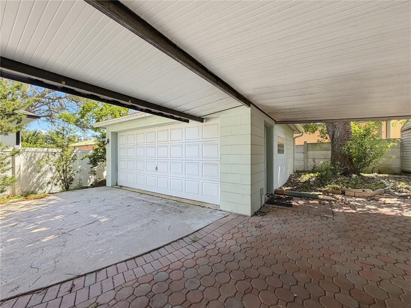 1026 W RAMBLA ST — photo 31