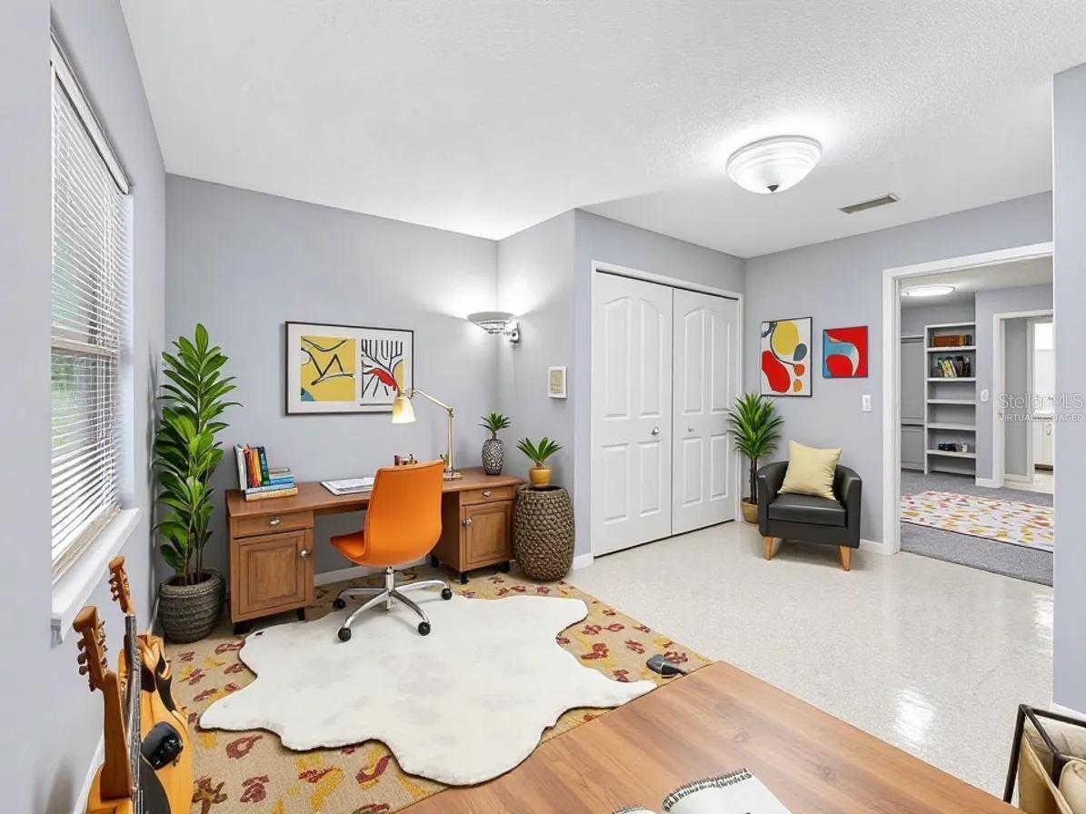 1026 W RAMBLA ST — photo 19