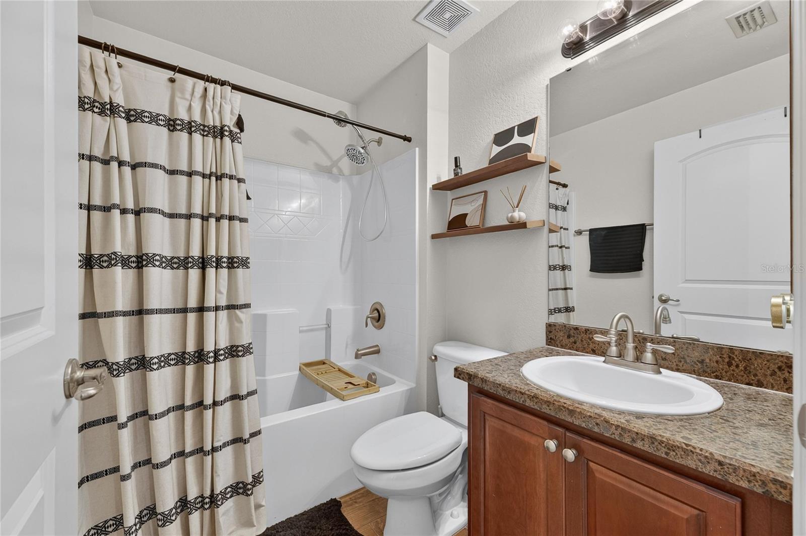 10747 STANDING STONE DR — photo 31