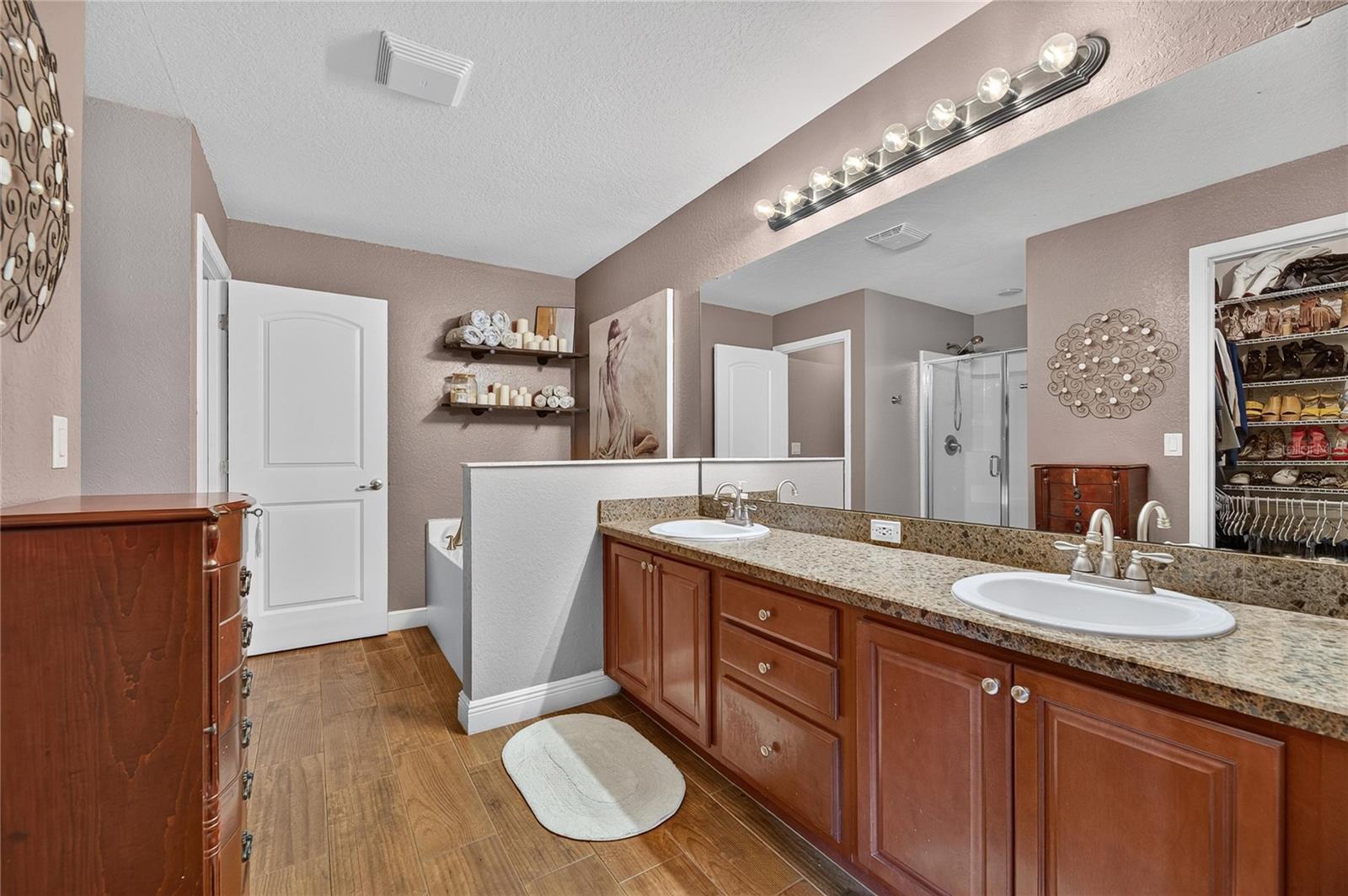 10747 STANDING STONE DR — photo 38