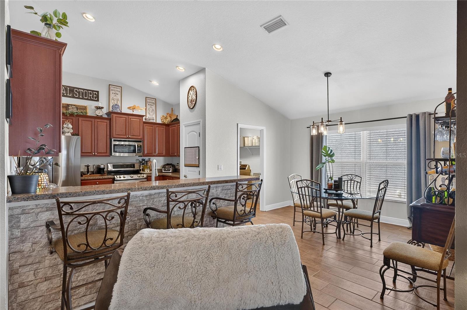 10747 STANDING STONE DR — photo 12