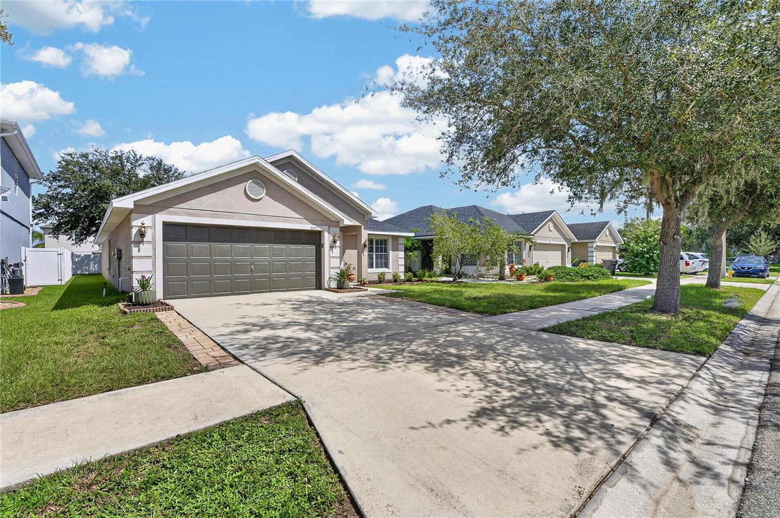 10747 STANDING STONE DR — photo 94
