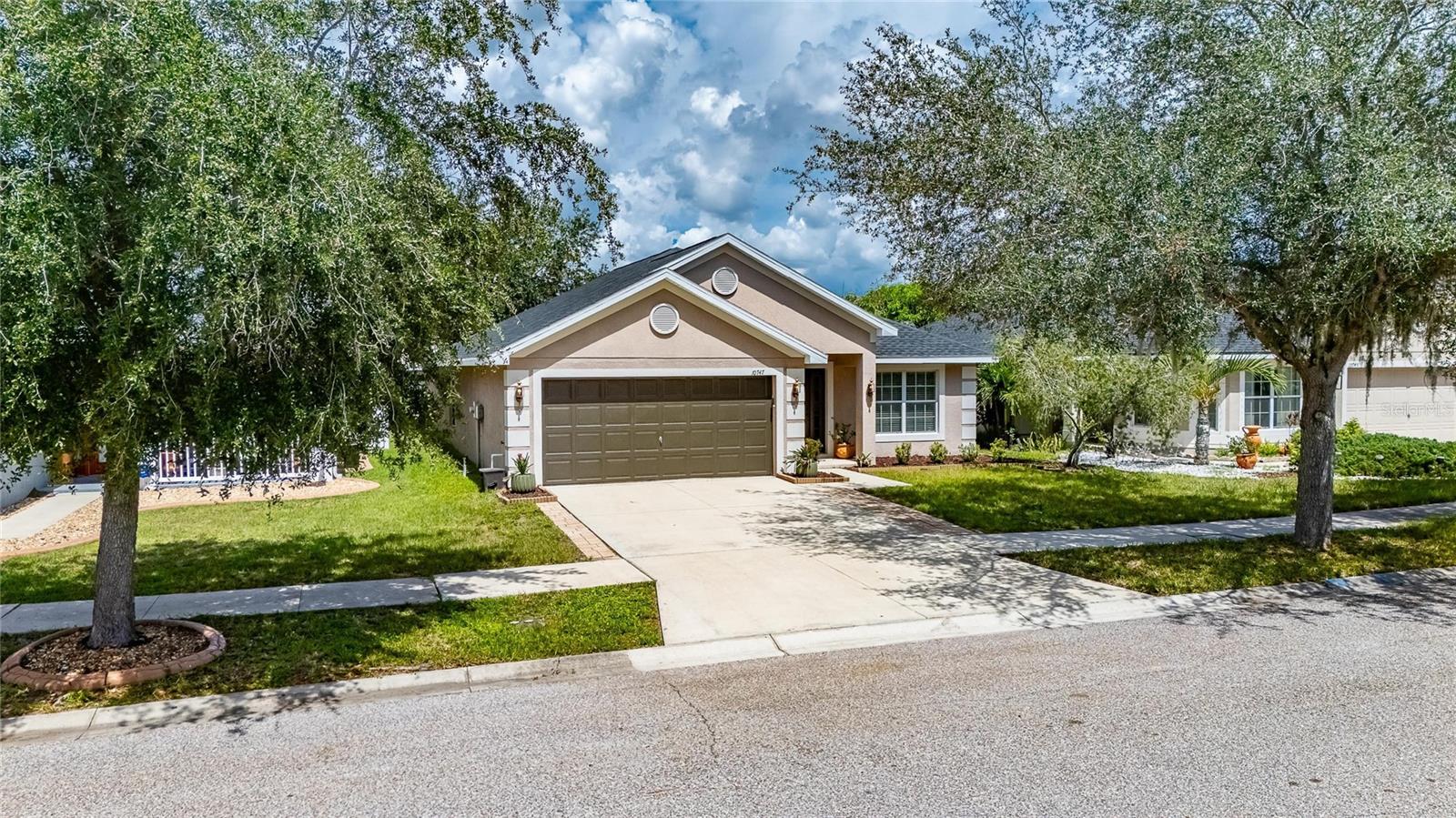 10747 STANDING STONE DR — photo 3