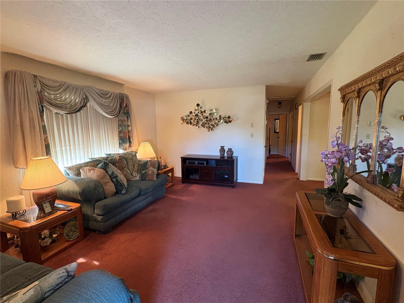 3308 W ELLICOTT ST — photo 2