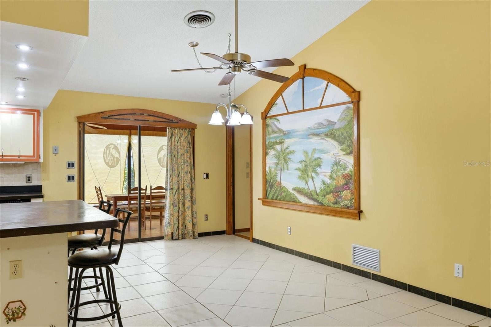 3280 SIESTA DR — photo 16