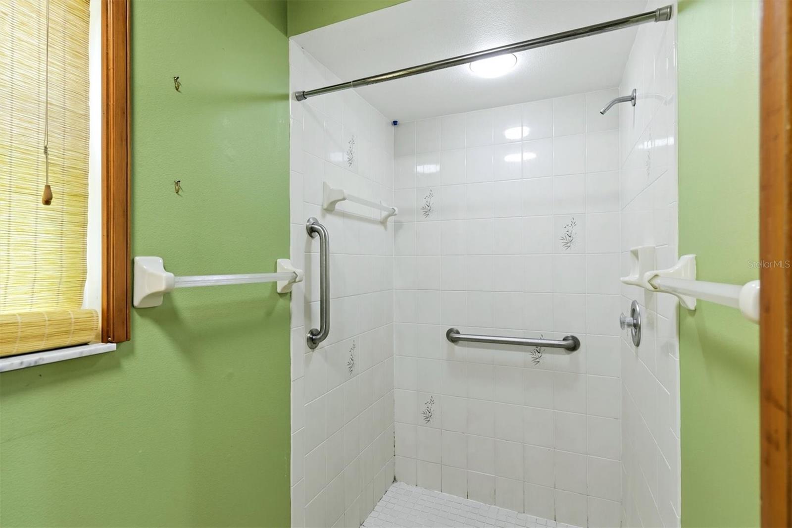 3280 SIESTA DR — photo 24