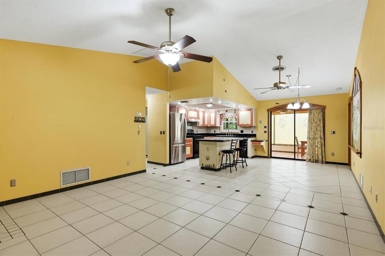 3280 SIESTA DR — photo 11