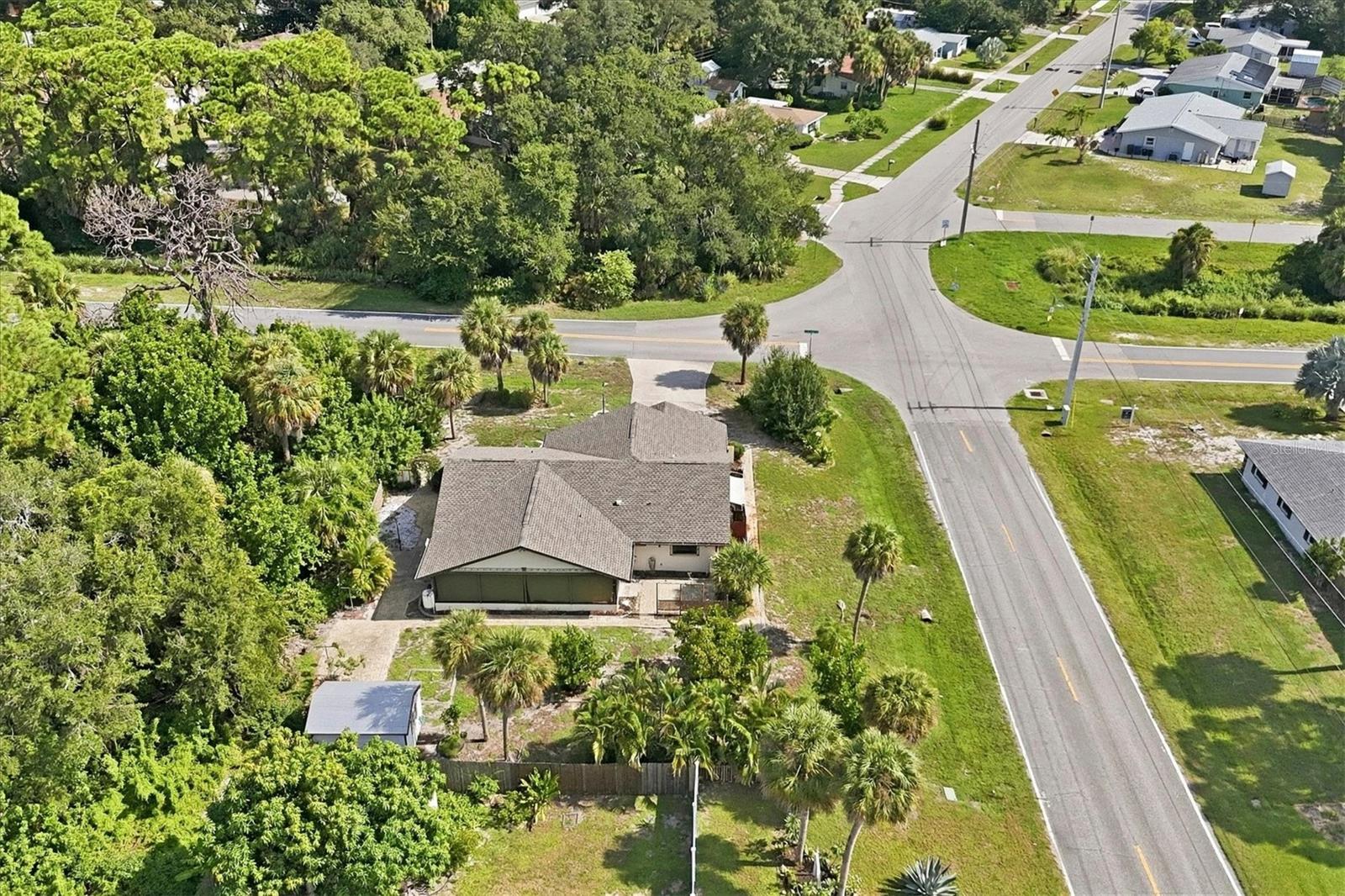 3280 SIESTA DR — photo 42