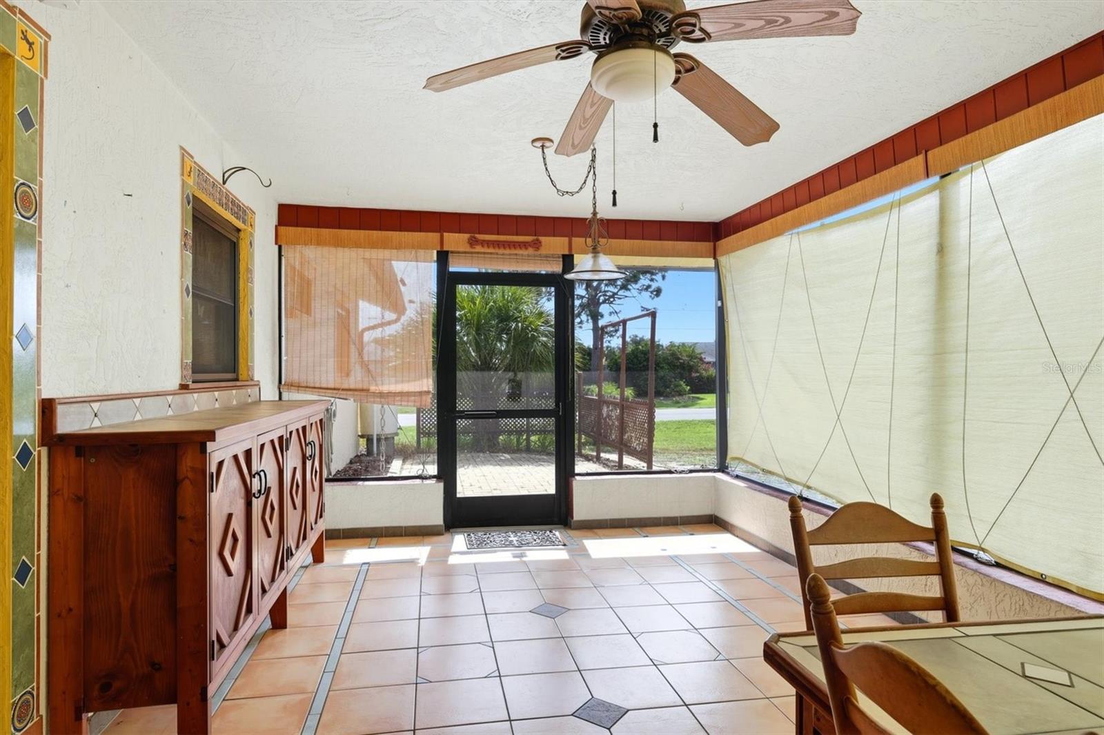 3280 SIESTA DR — photo 31