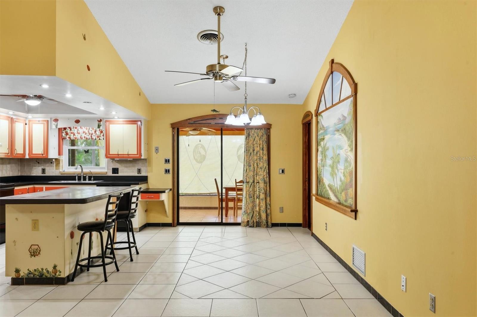 3280 SIESTA DR — photo 15