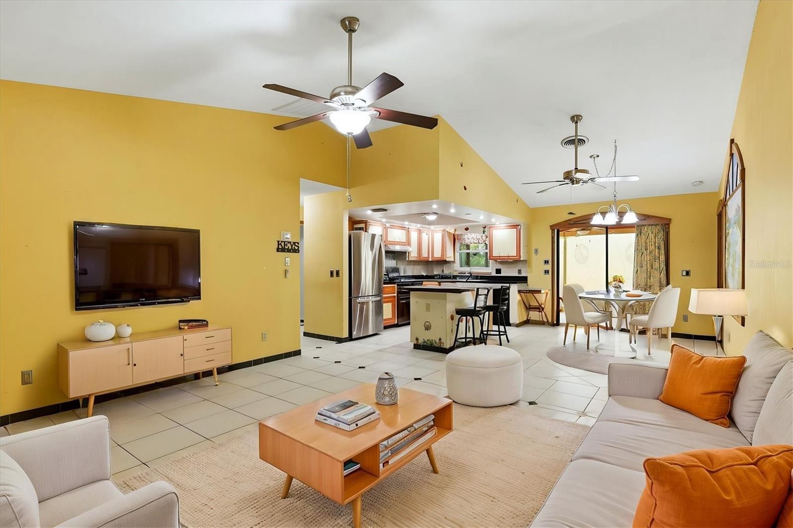 3280 SIESTA DR — photo 7