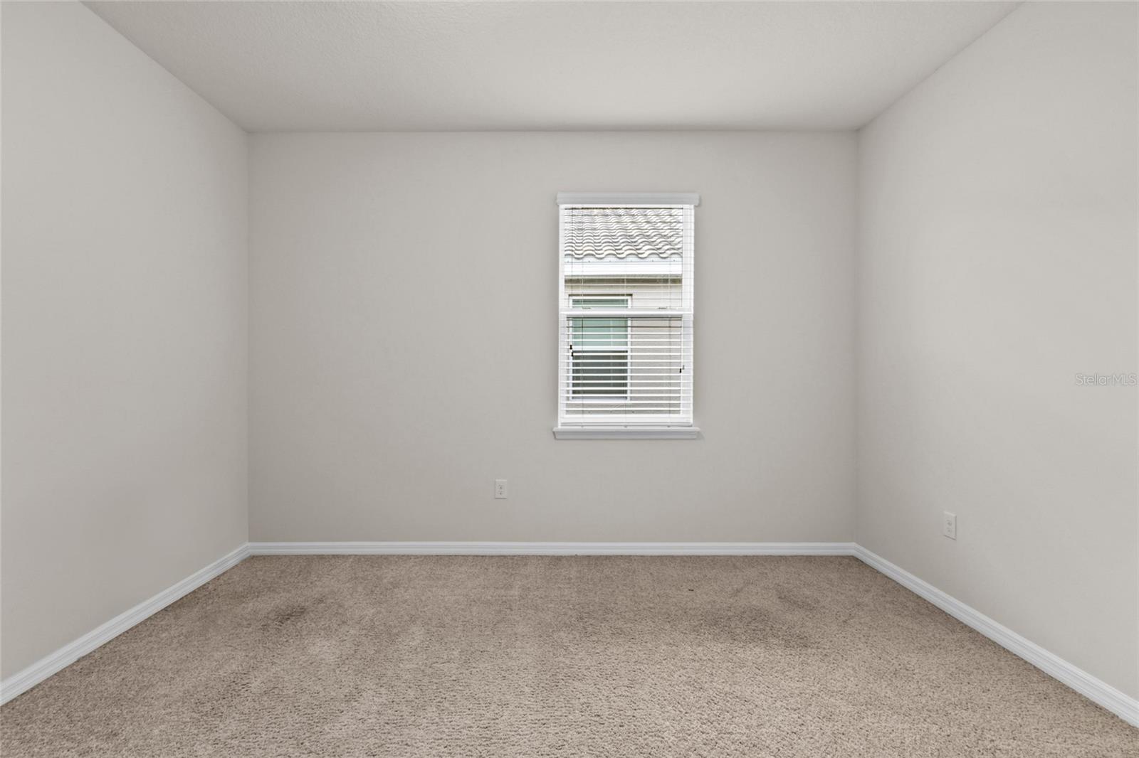 2924 ORIOLE DR — photo 7