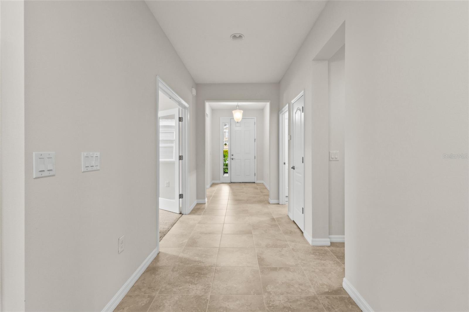 2924 ORIOLE DR — photo 8