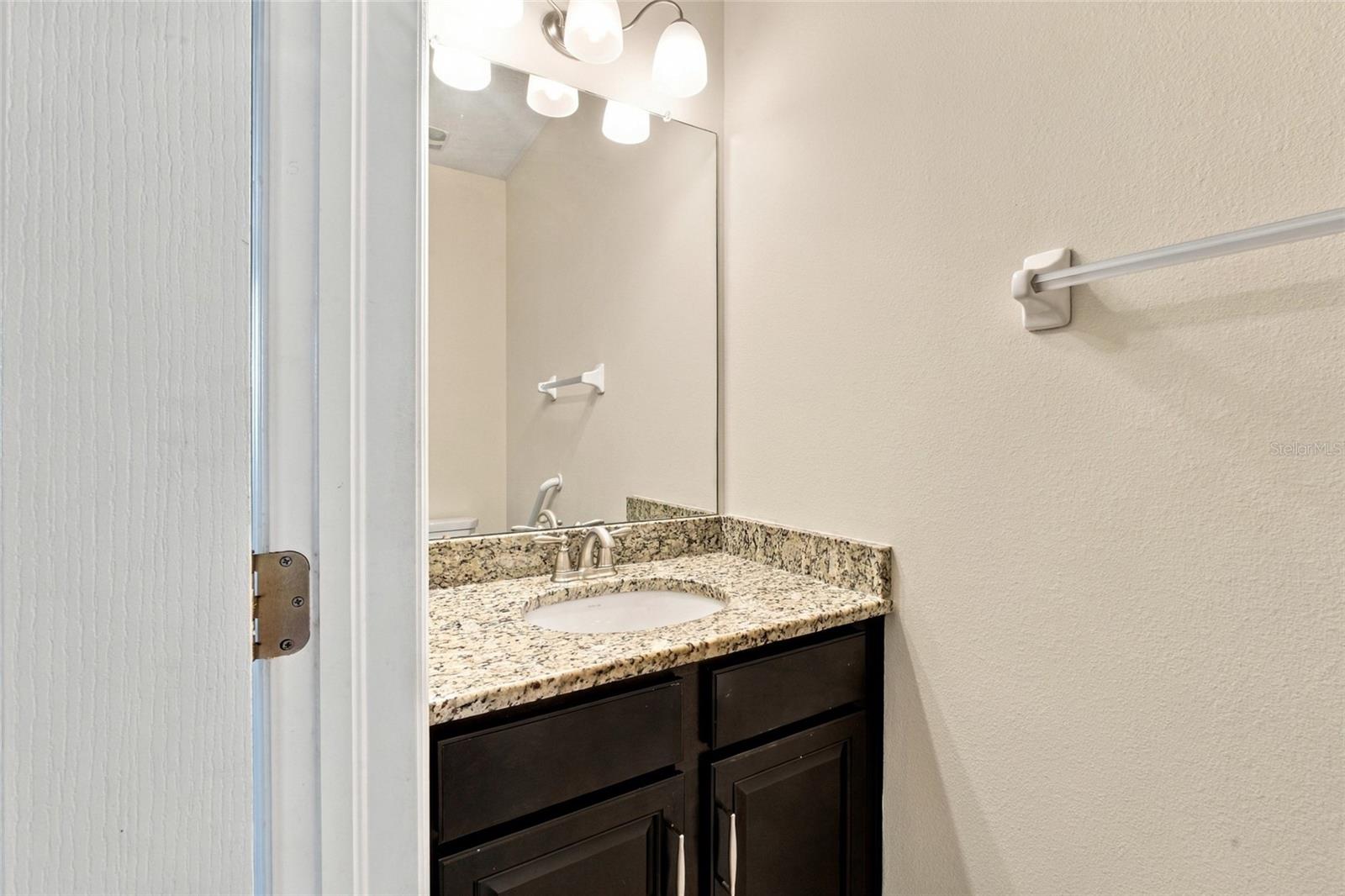 2924 ORIOLE DR — photo 27