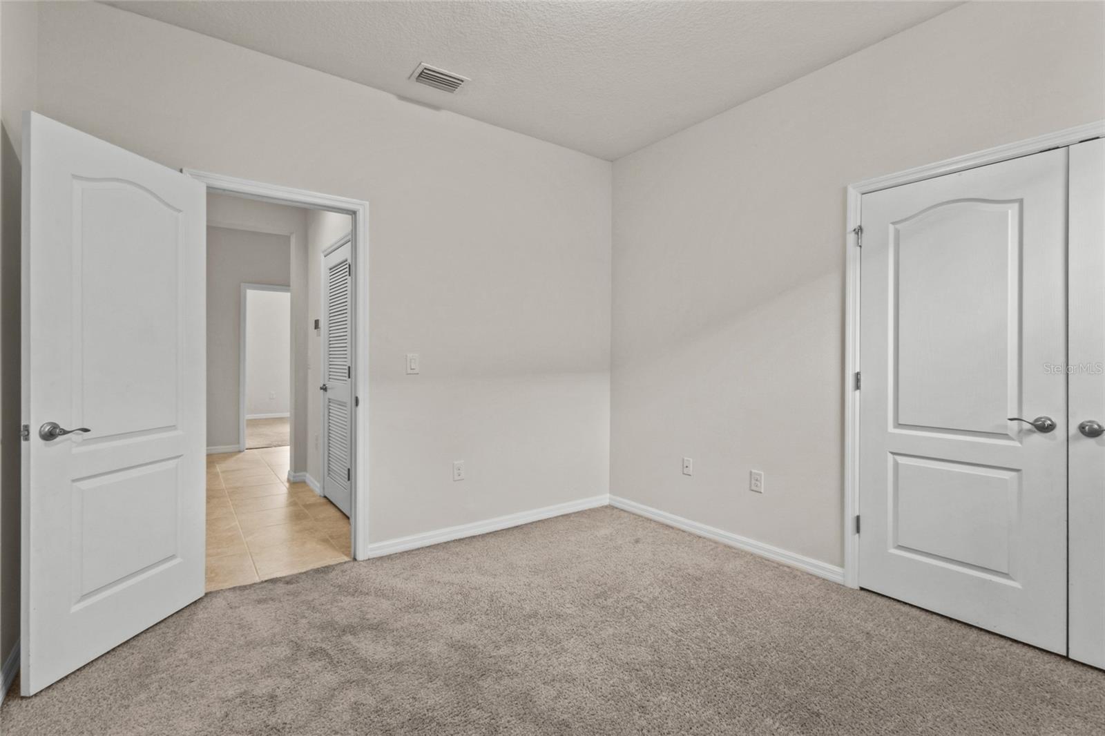2924 ORIOLE DR — photo 25