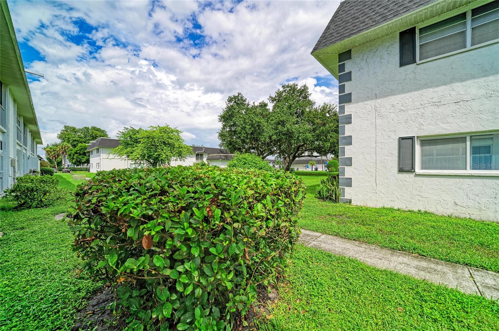 303 47TH AVENUE DR W #157 — photo 31