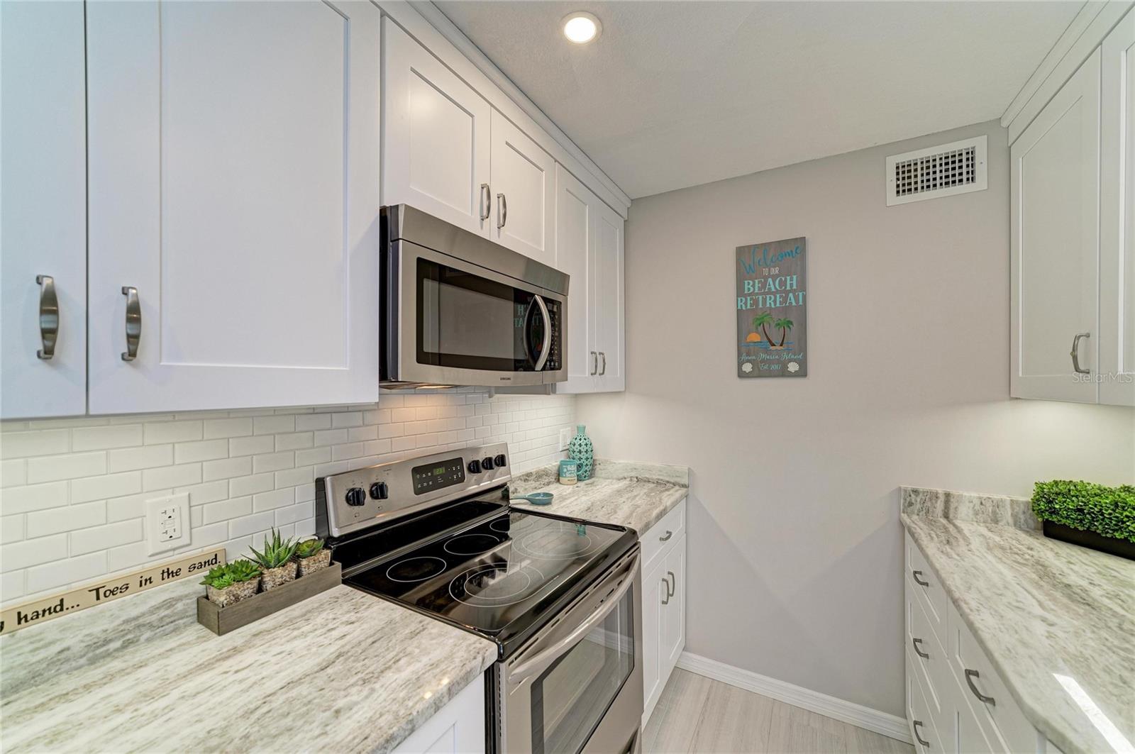 303 47TH AVENUE DR W #157 — photo 19