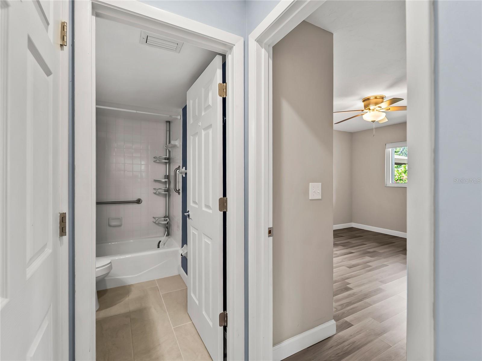 7113 BRIGHT CREEK DR #100 — photo 27