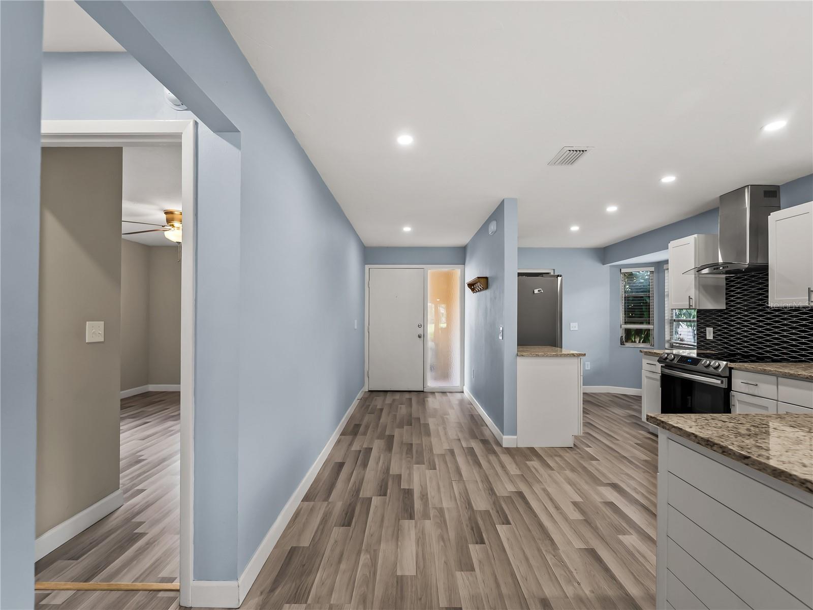 7113 BRIGHT CREEK DR #100 — photo 25