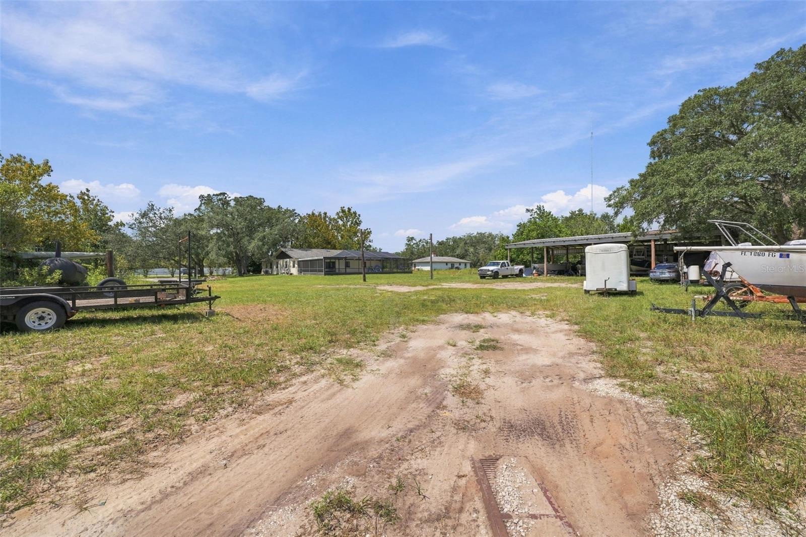 15440 HAYS RD — photo 31