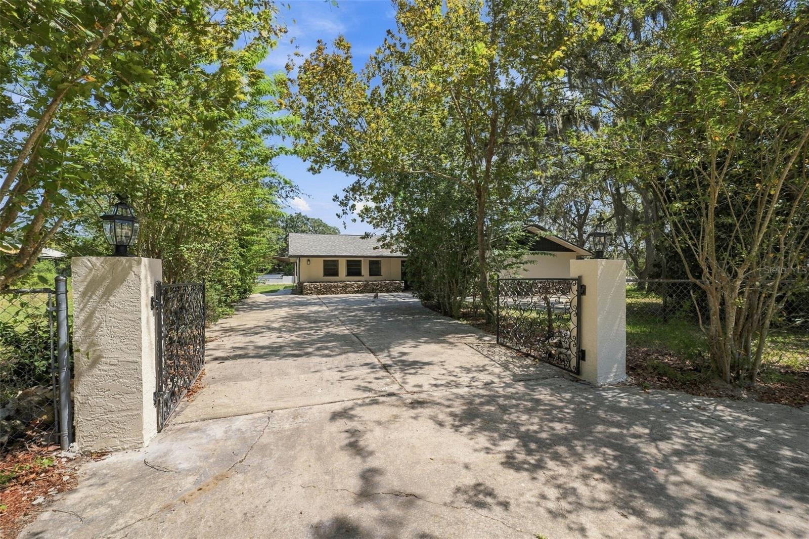 15440 HAYS RD — photo 6