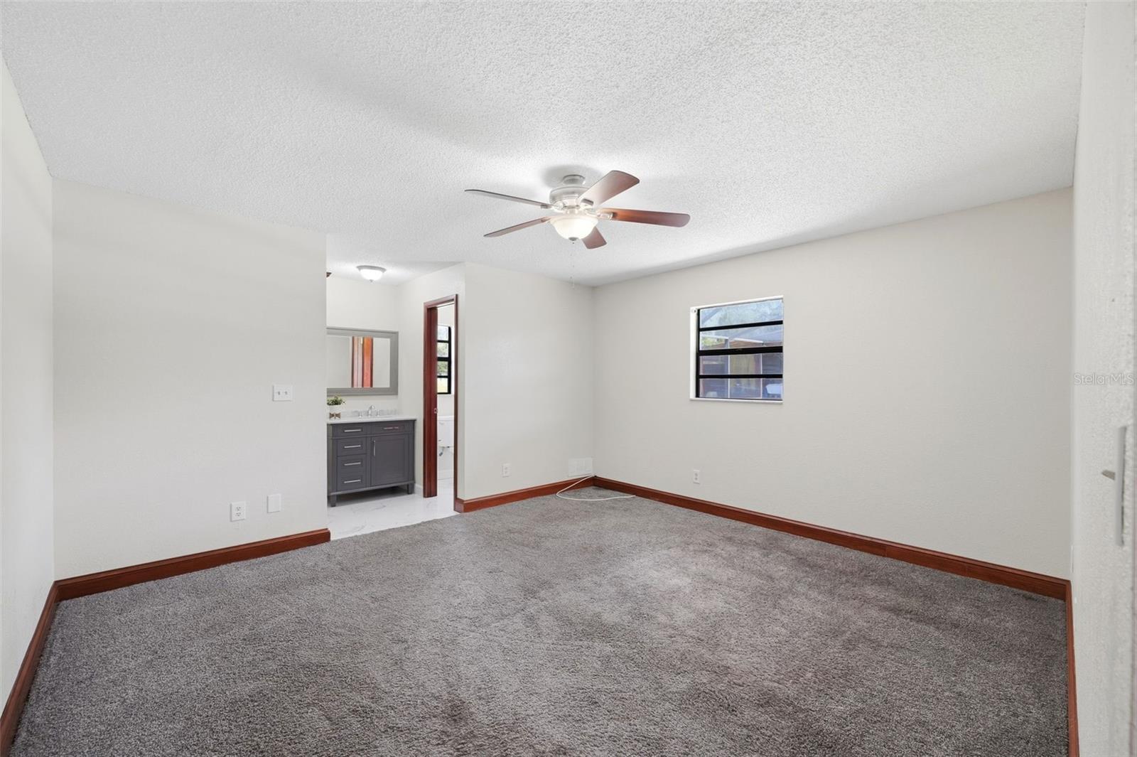15440 HAYS RD — photo 15