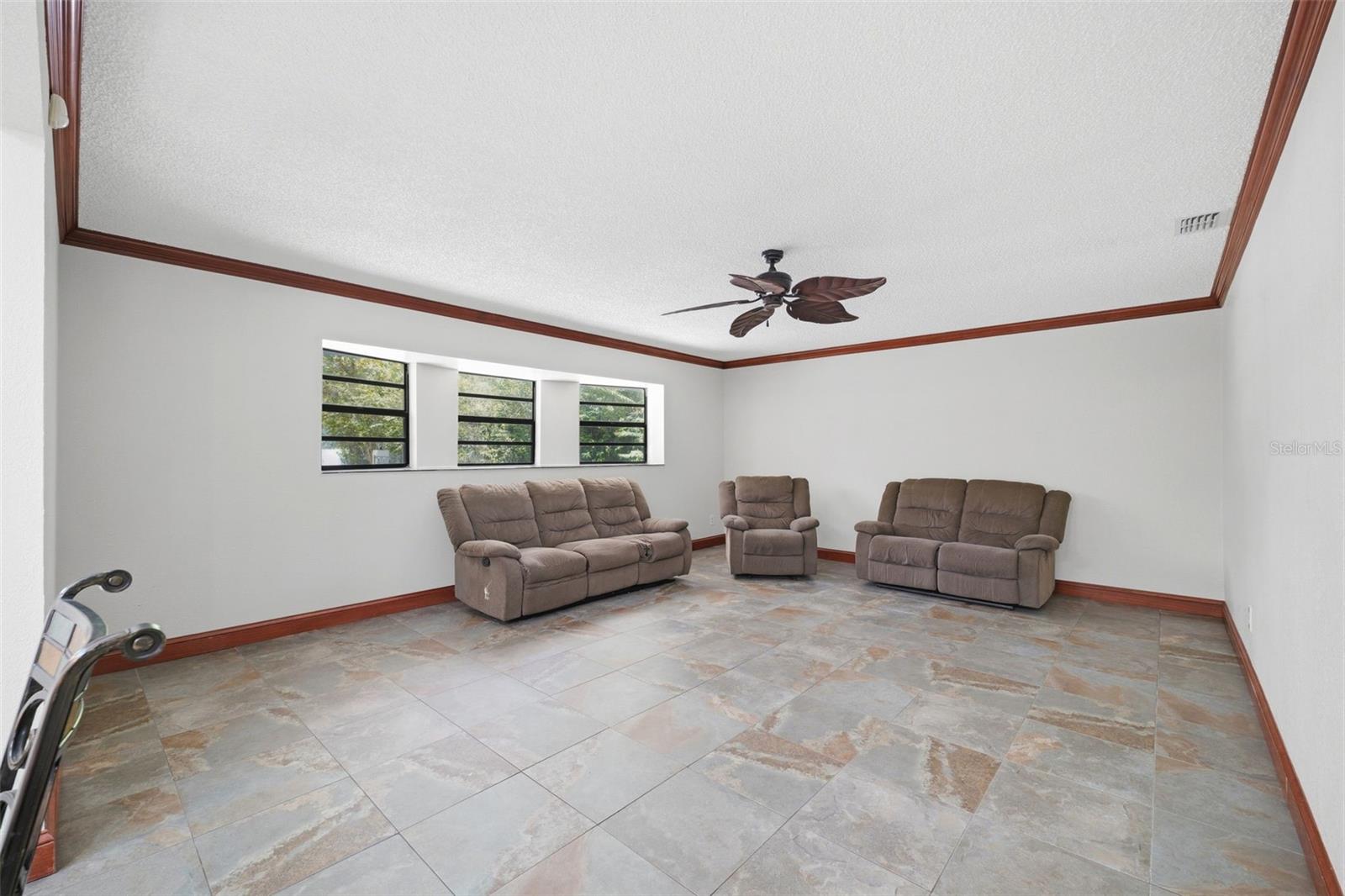 15440 HAYS RD — photo 9