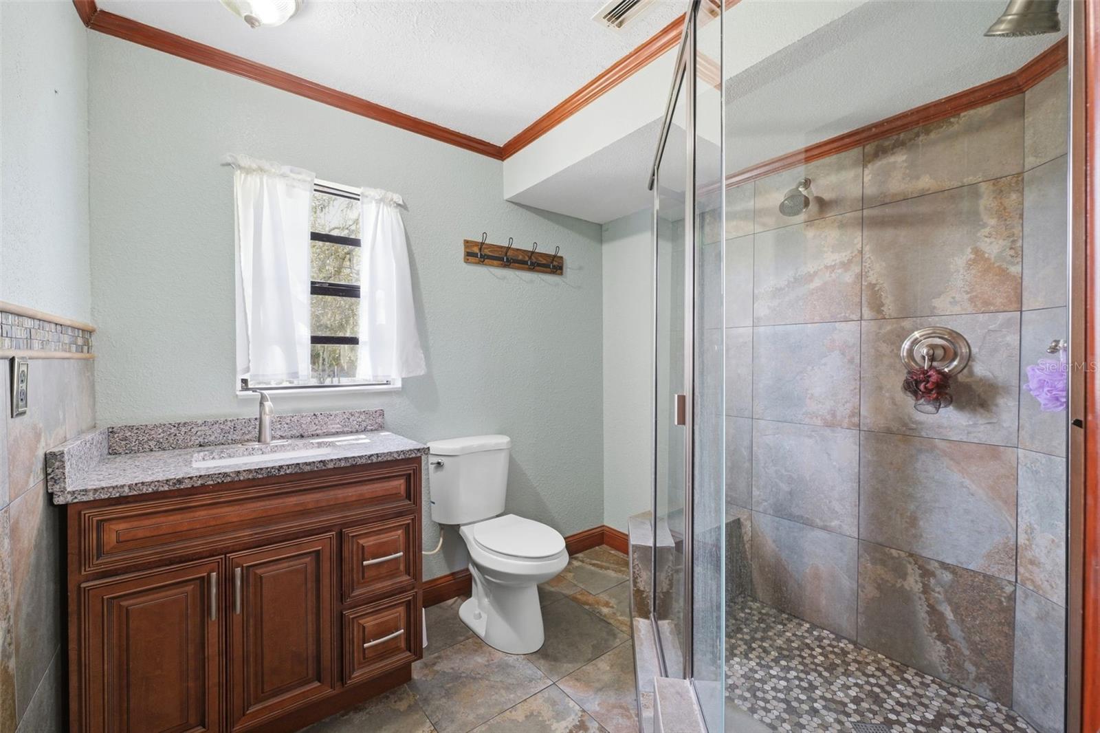 15440 HAYS RD — photo 19