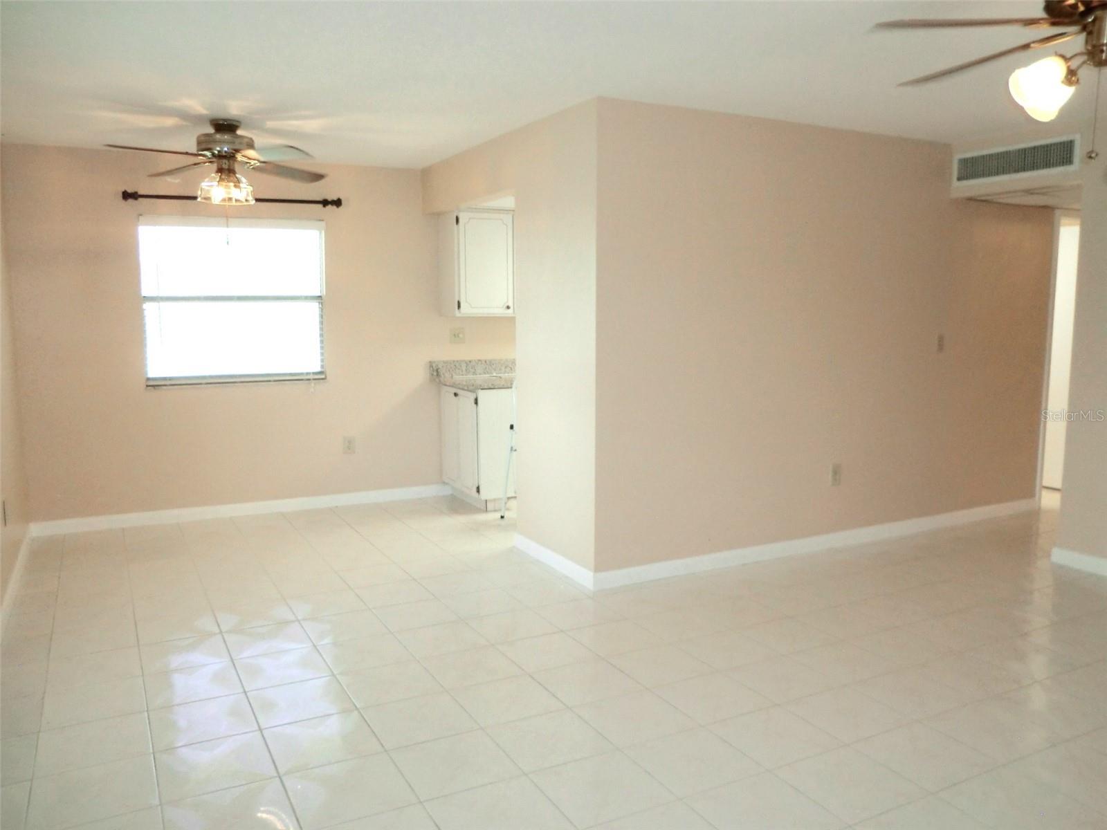 206 ANDOVER PL N #77 — photo 6
