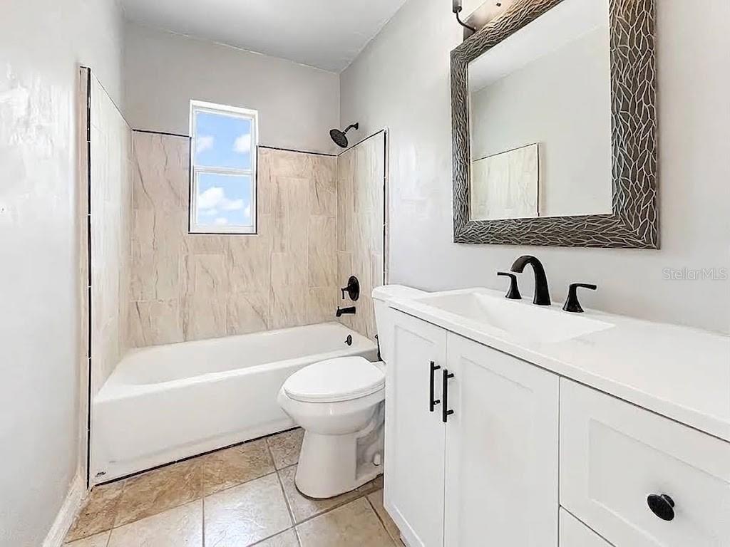 203 5TH AVE NW — photo 4