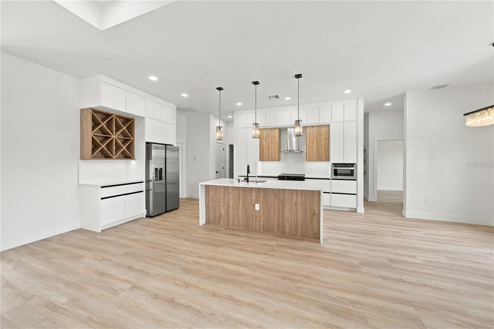 3320 TUPELO AVE — photo 7