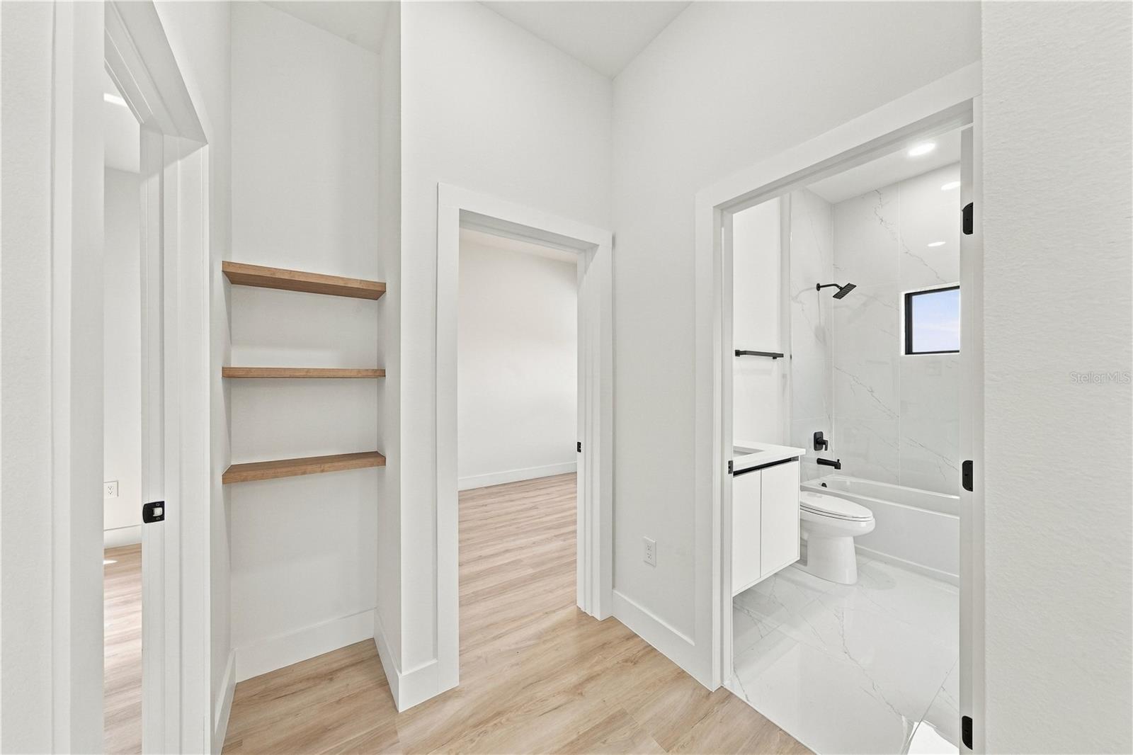 3320 TUPELO AVE — photo 22