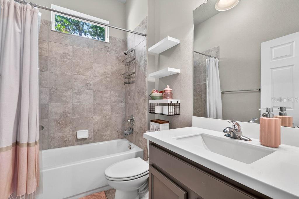 6127 SHADOWLAKE DR — photo 44