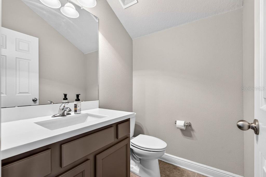 6127 SHADOWLAKE DR — photo 45