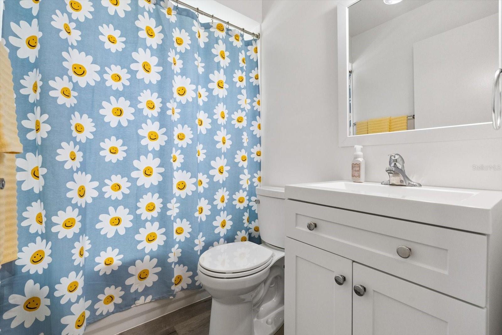 7409 FAIRWOOD AVE — photo 24