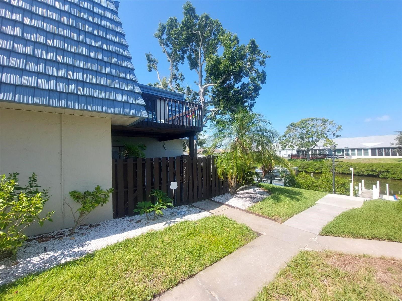 9446 TRADEWINDS AVE — photo 27