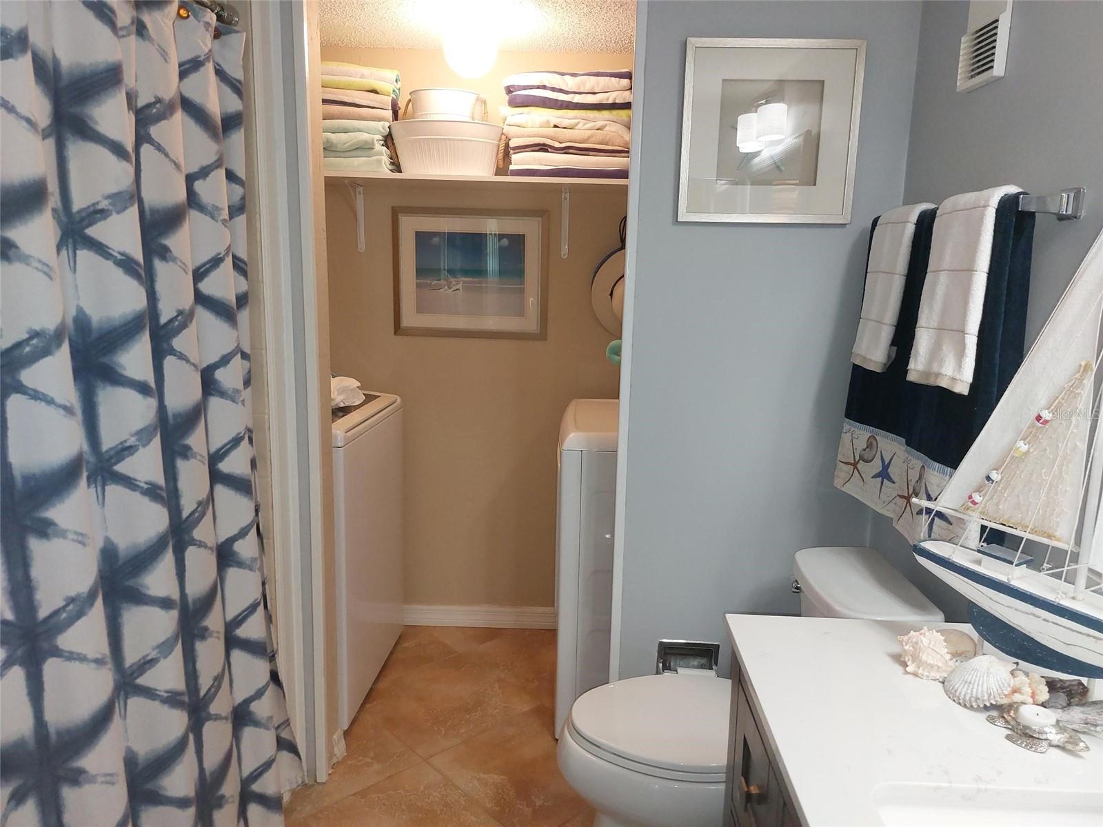 9446 TRADEWINDS AVE — photo 17