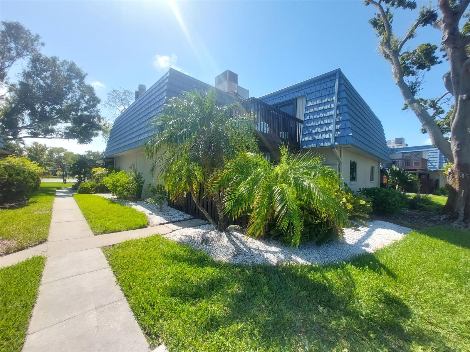 9446 TRADEWINDS AVE — photo 28