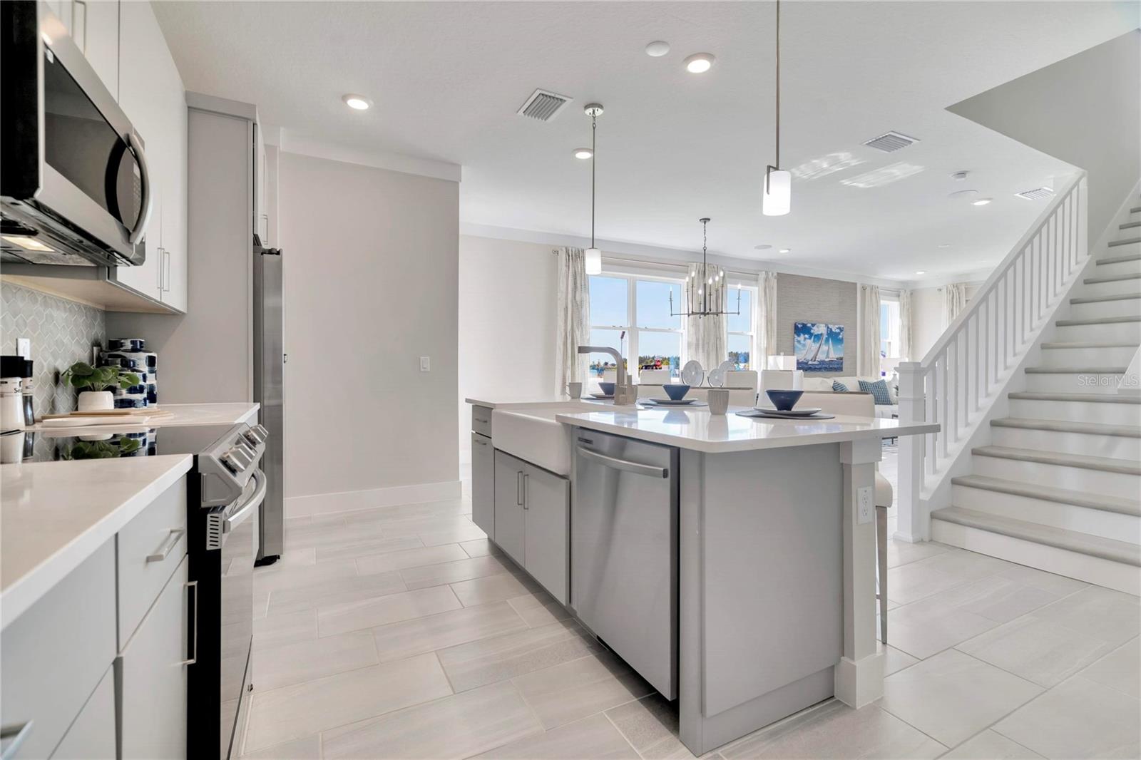 32087 ANCHOR POINT DR — photo 2