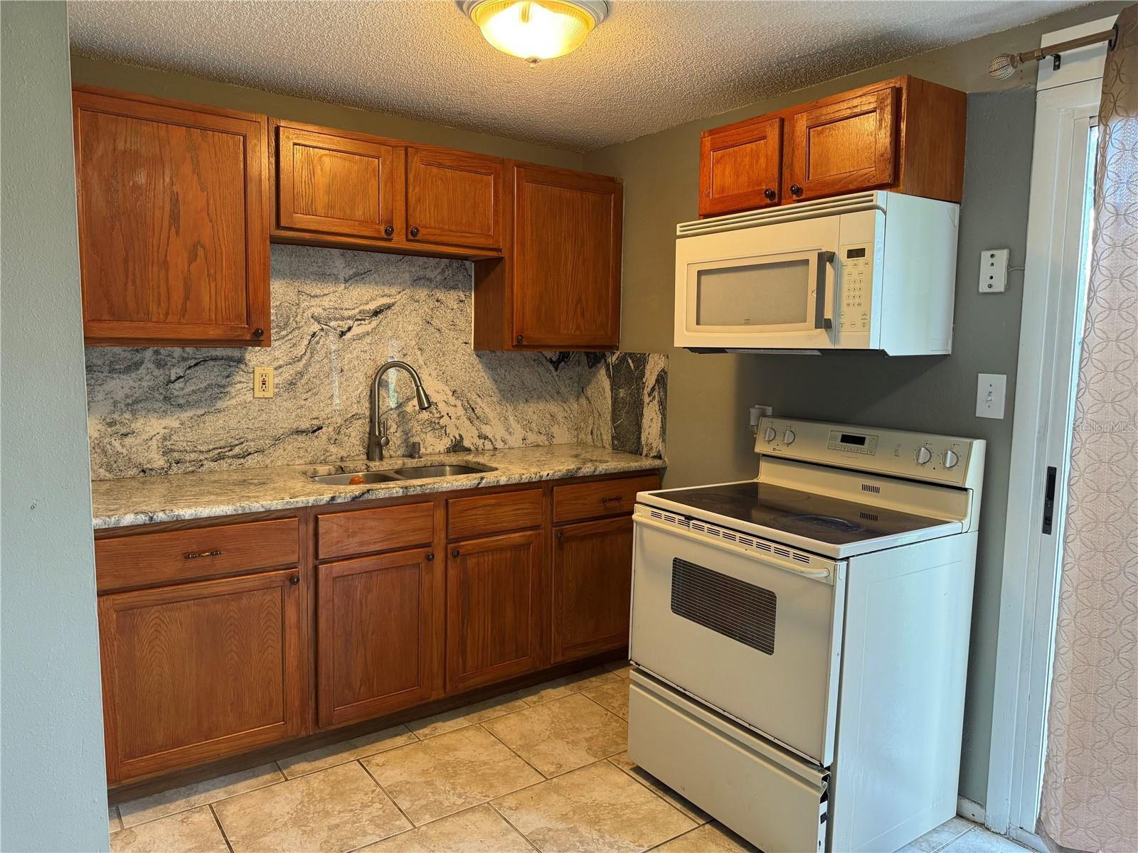 3801 ARGON DR — photo 10