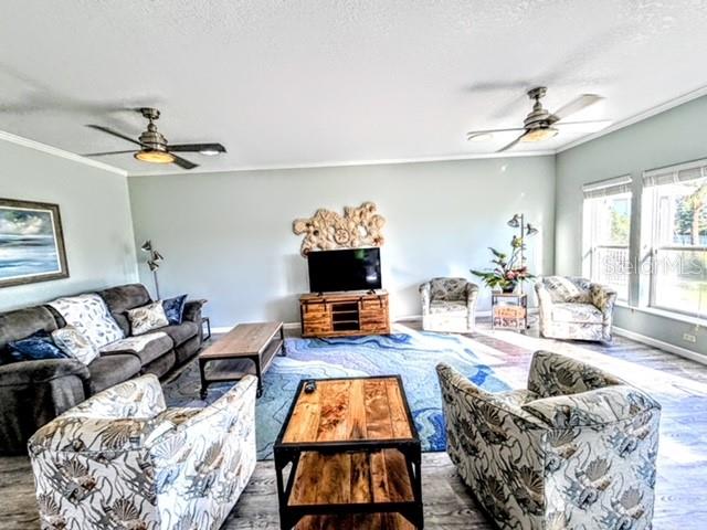 822 S WATERWAY — photo 4