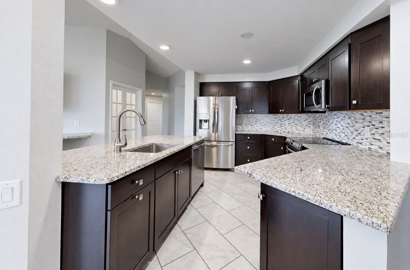 4115 MURFIELD DR E — photo 12